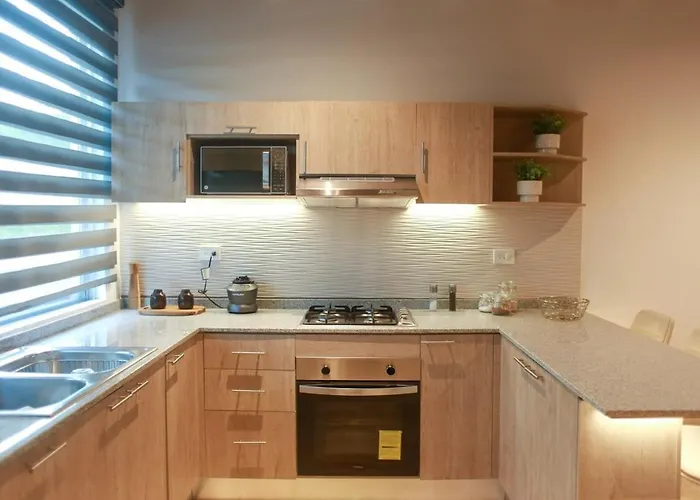 Unique With Amenities Apartment *
